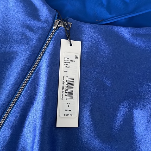 Satin halter tie Handkerchief dress - Picture 5 of 5